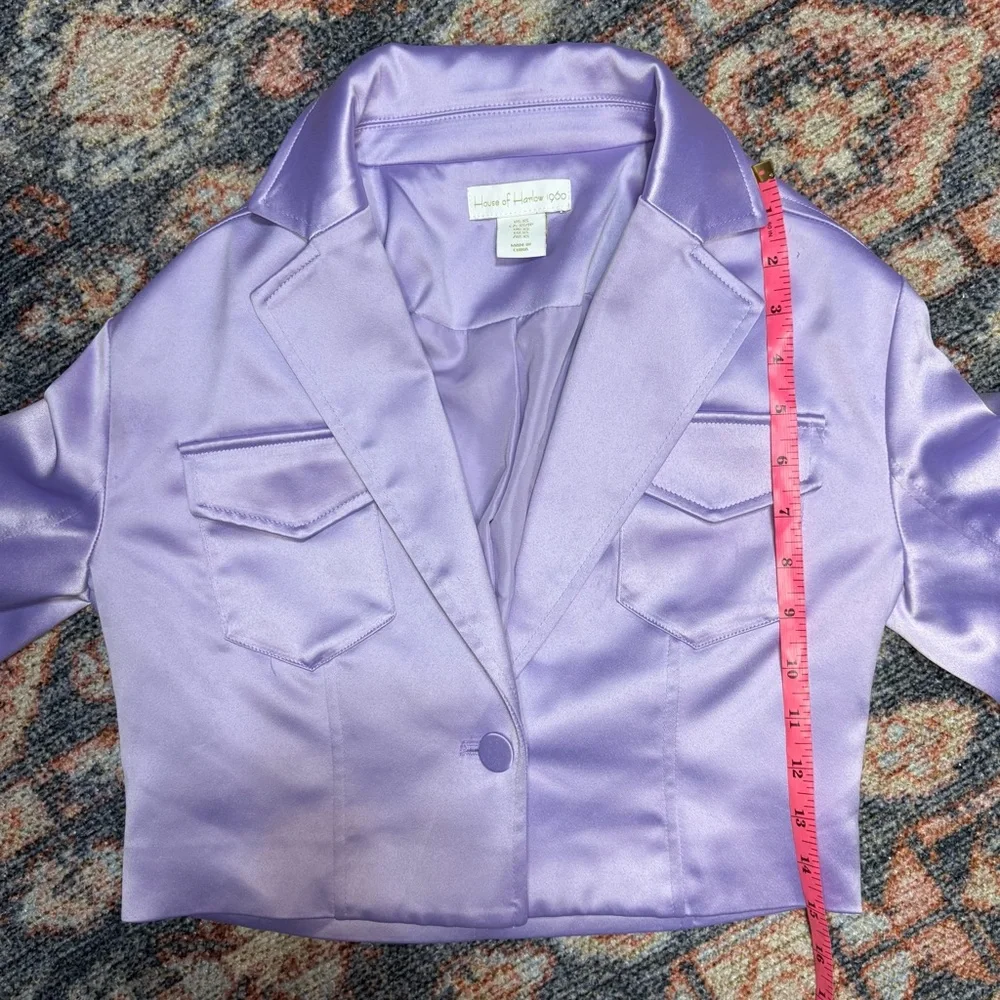 House of Harlow 1960 Gianna Cropped Satin Blazer in lilac - Picture 10 of 10